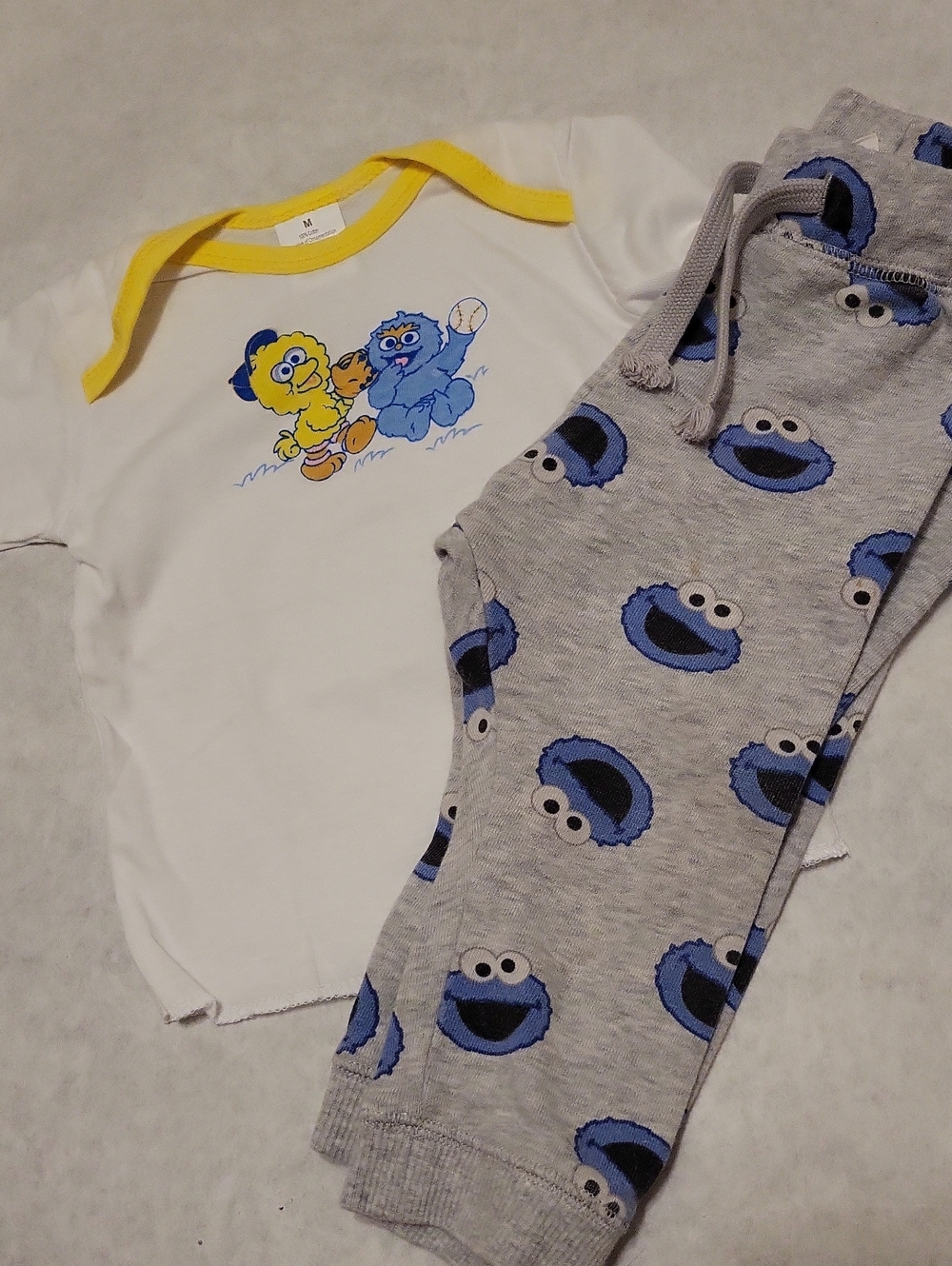 Sesame Street baby character tee shirt with Cookie Monster print joggers